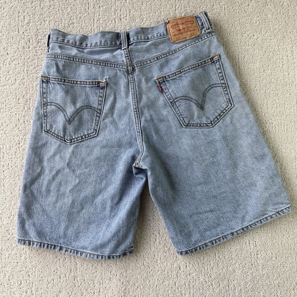 Levi's 550‎ Relaxed Fit Jorts Men's 34 Light Wash Denim Cutoff Shorts $60